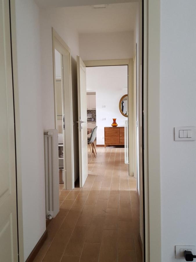 Maghetti - Modernized Flat In Historic Palazzo In The Center Of * Luino